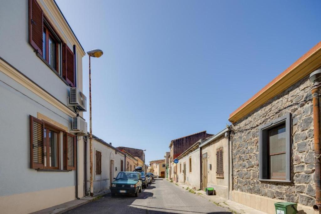 La Casa Delle Zie - Cabras Villa Exterior photo